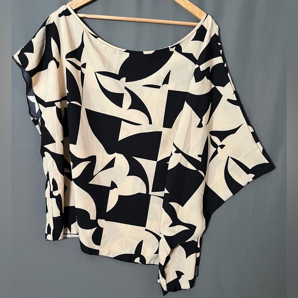 Shein Curve 2xl Multi Pattern Blouses - Lot of 4 - Picture 12 of 16